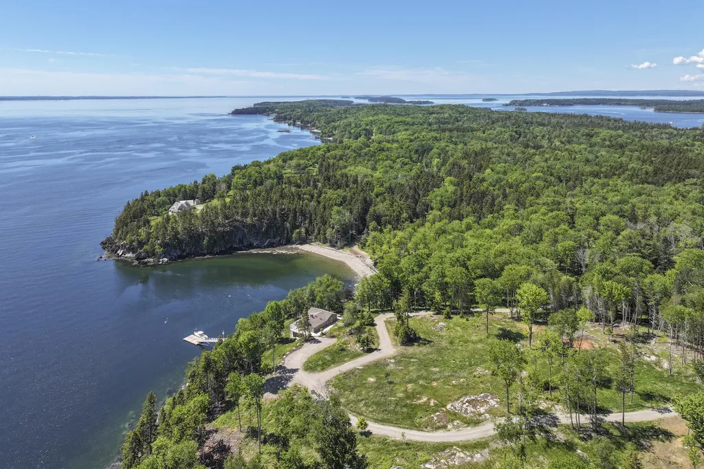 118 East Shore Drive Islesboro ME 04848
