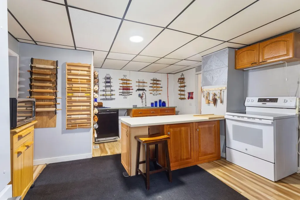 246 Lincoln Street Lewiston ME 04240