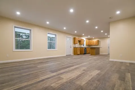 28 Jacques Lane Oakland ME 04963