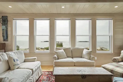 54 Mcfarland Shore Road Bristol ME 04554