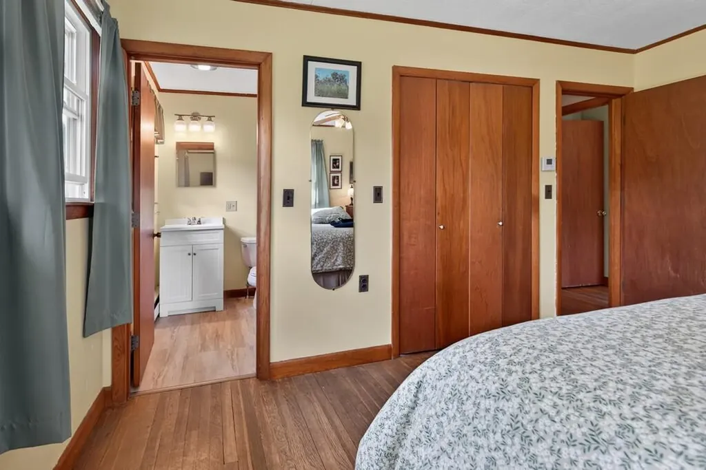 28 Marine Street Winterport ME 04496