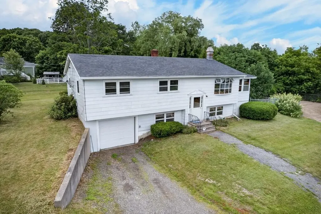 28 Marine Street Winterport ME 04496