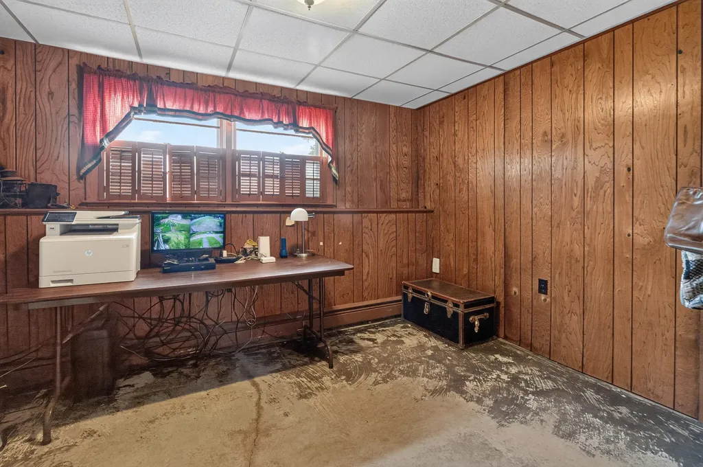 28 Marine Street Winterport ME 04496