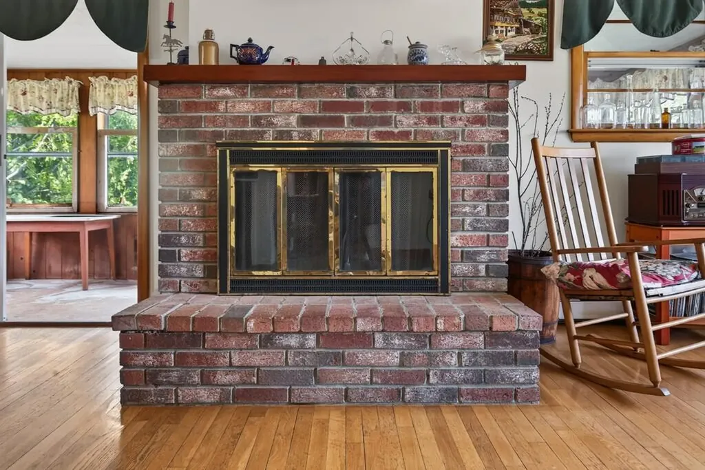 28 Marine Street Winterport ME 04496