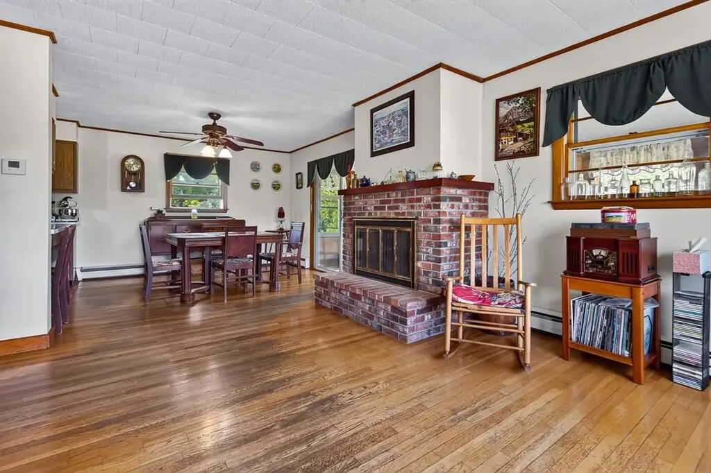 28 Marine Street Winterport ME 04496