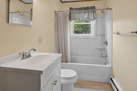 28 Marine Street Winterport ME 04496