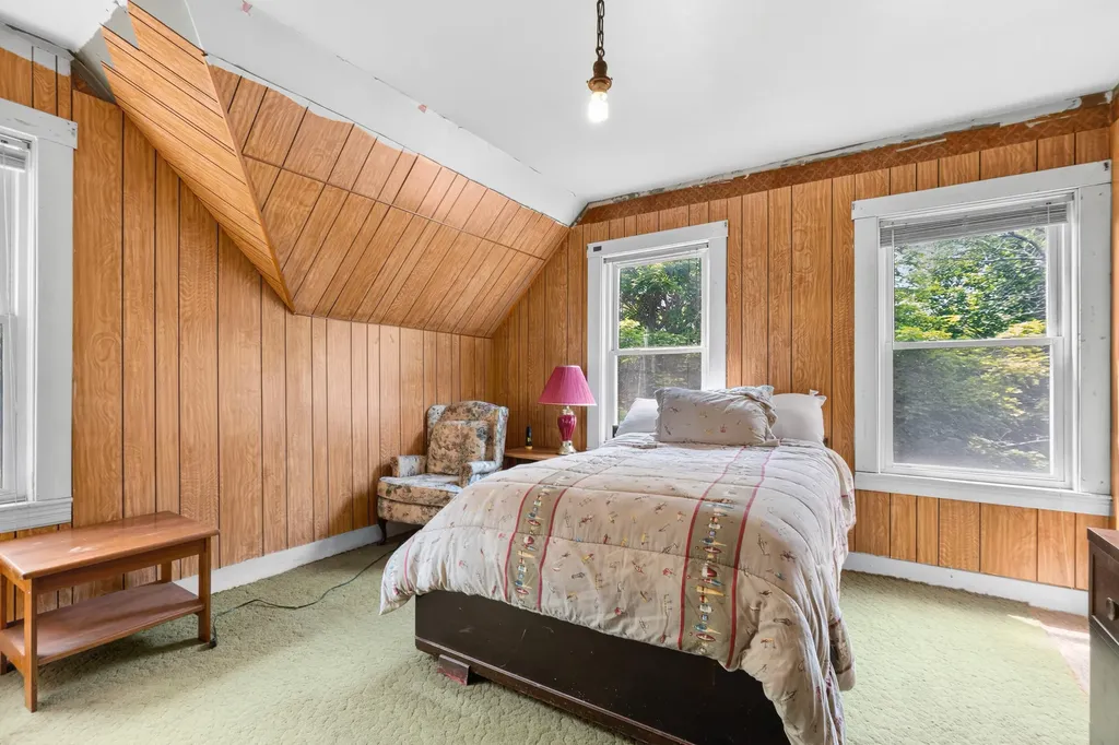 8 Goddard Street Bath ME 04530