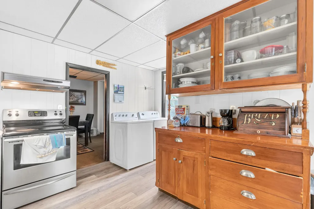 8 Goddard Street Bath ME 04530