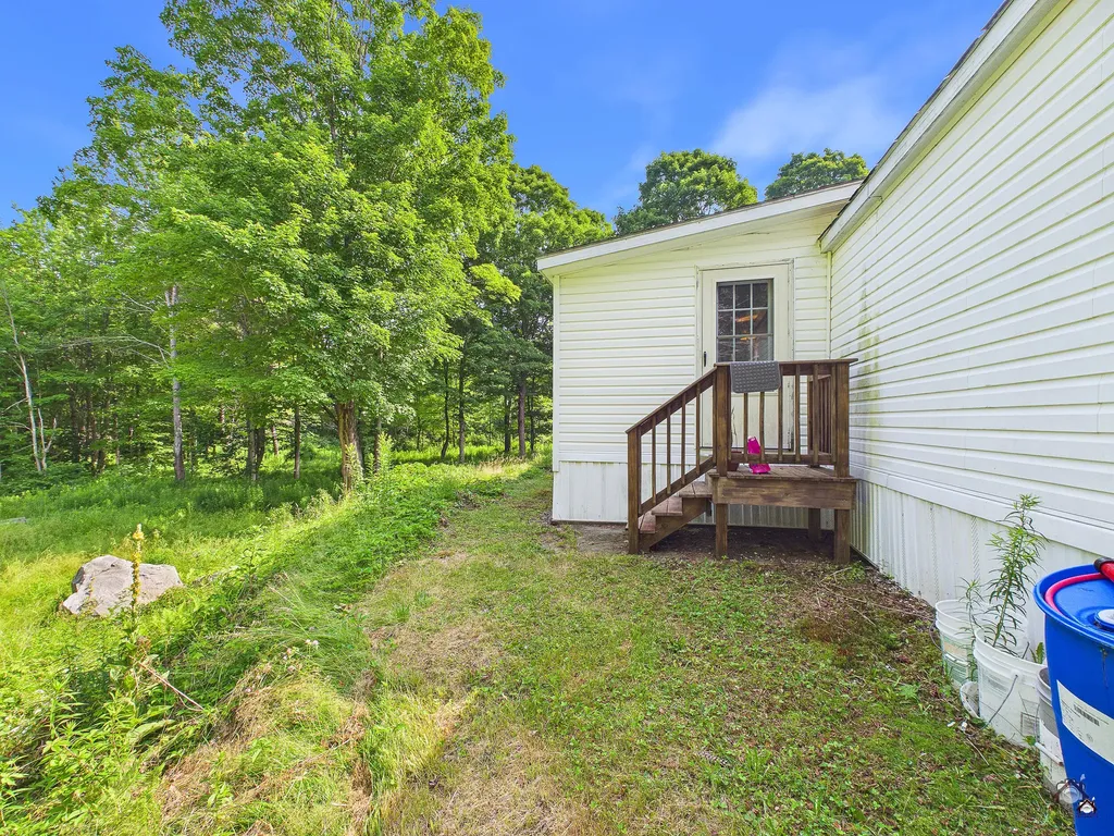 56 King Road Lisbon ME 04280