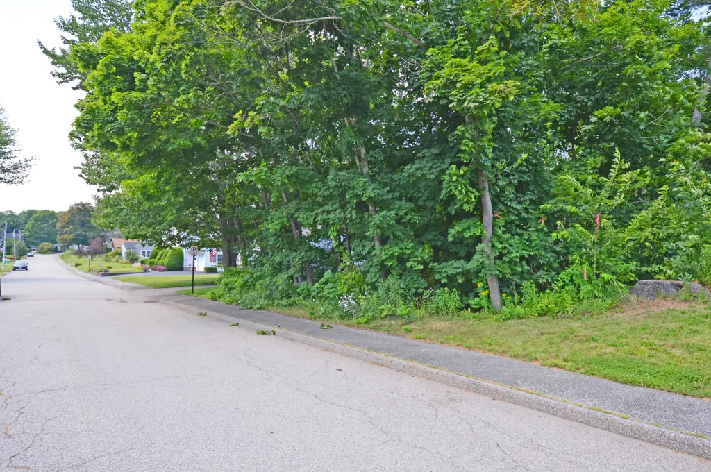 12 Lamothe Avenue Biddeford ME 04005