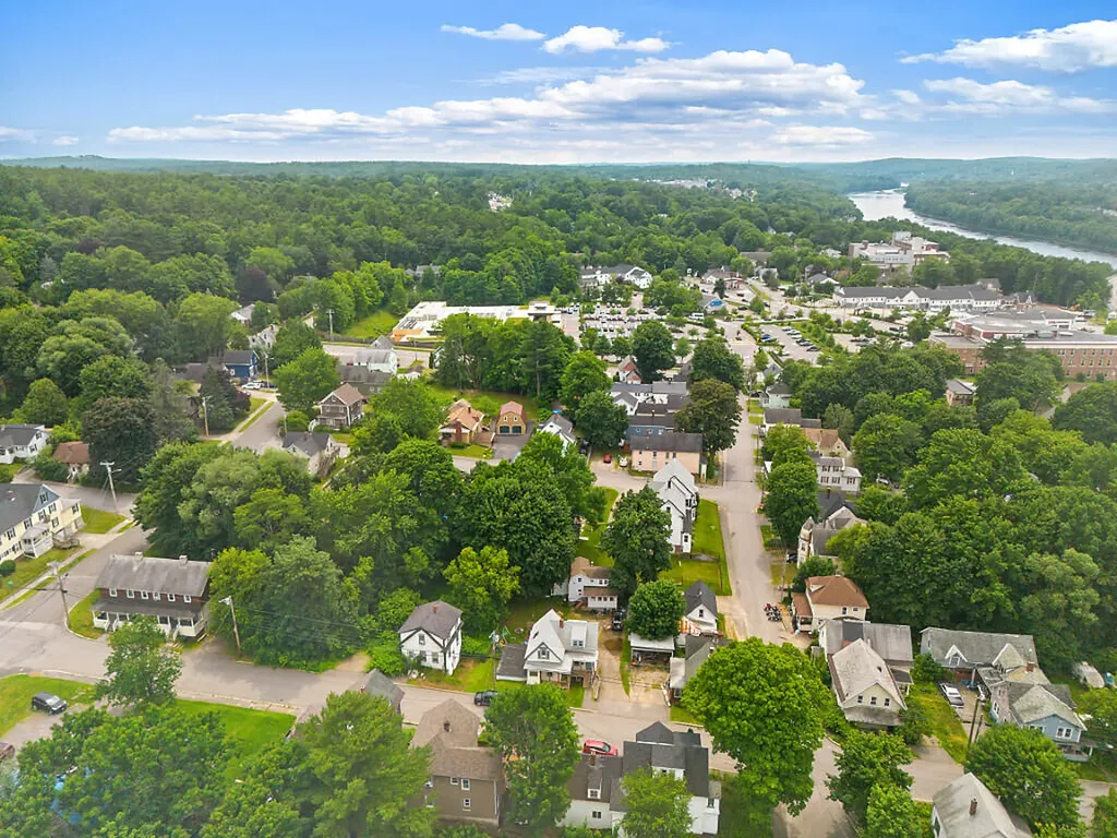 23 Patterson Street Augusta ME 04330