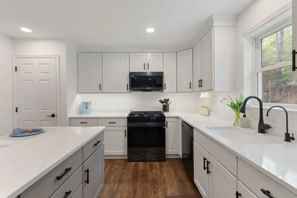 157 Brimstone Road Arundel ME 04046