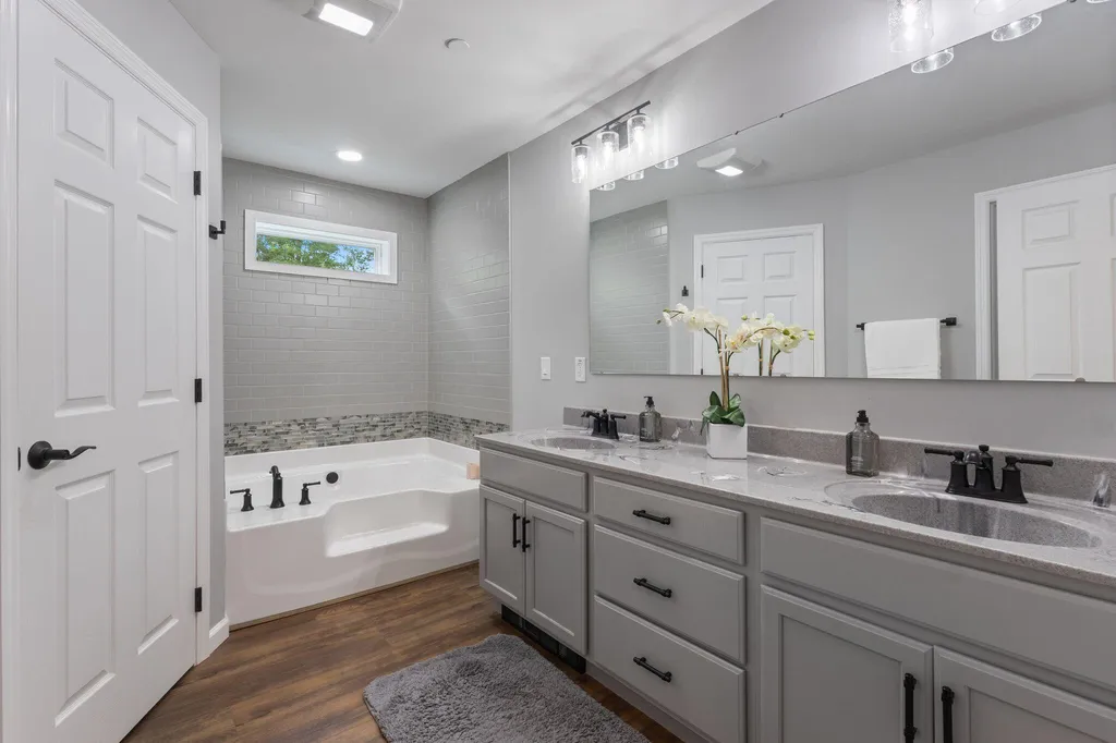 157 Brimstone Road Arundel ME 04046
