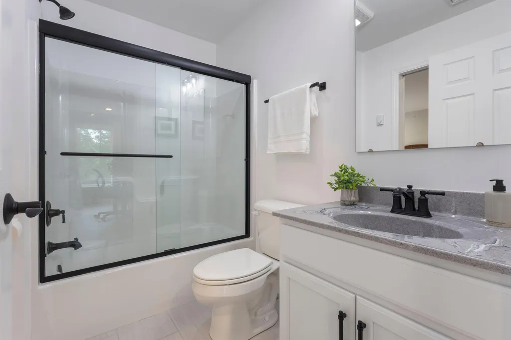 157 Brimstone Road Arundel ME 04046
