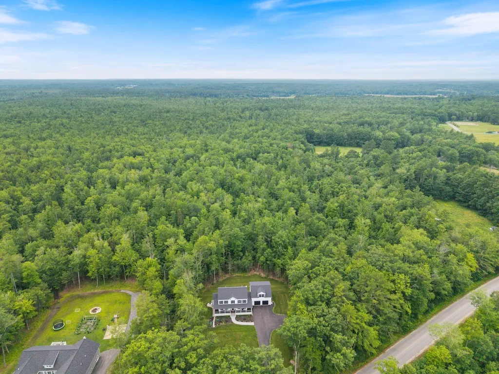 157 Brimstone Road Arundel ME 04046