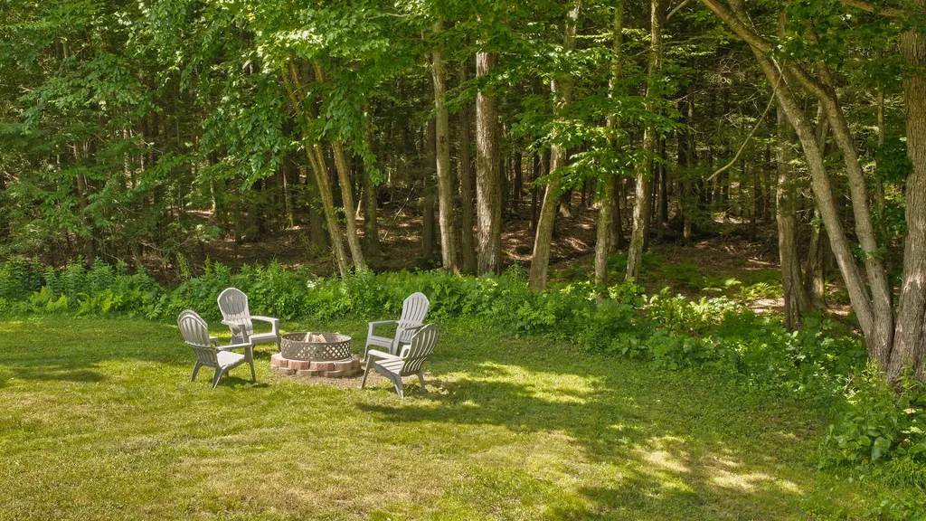 2 Little Brook Drive Falmouth ME 04105
