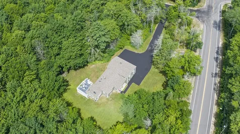2 Little Brook Drive Falmouth ME 04105