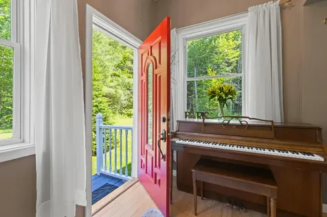 2 Little Brook Drive Falmouth ME 04105