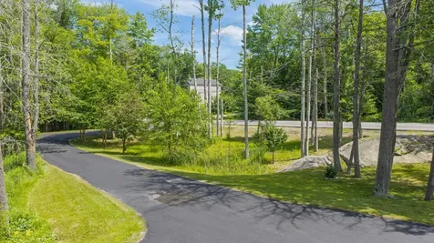 2 Little Brook Drive Falmouth ME 04105