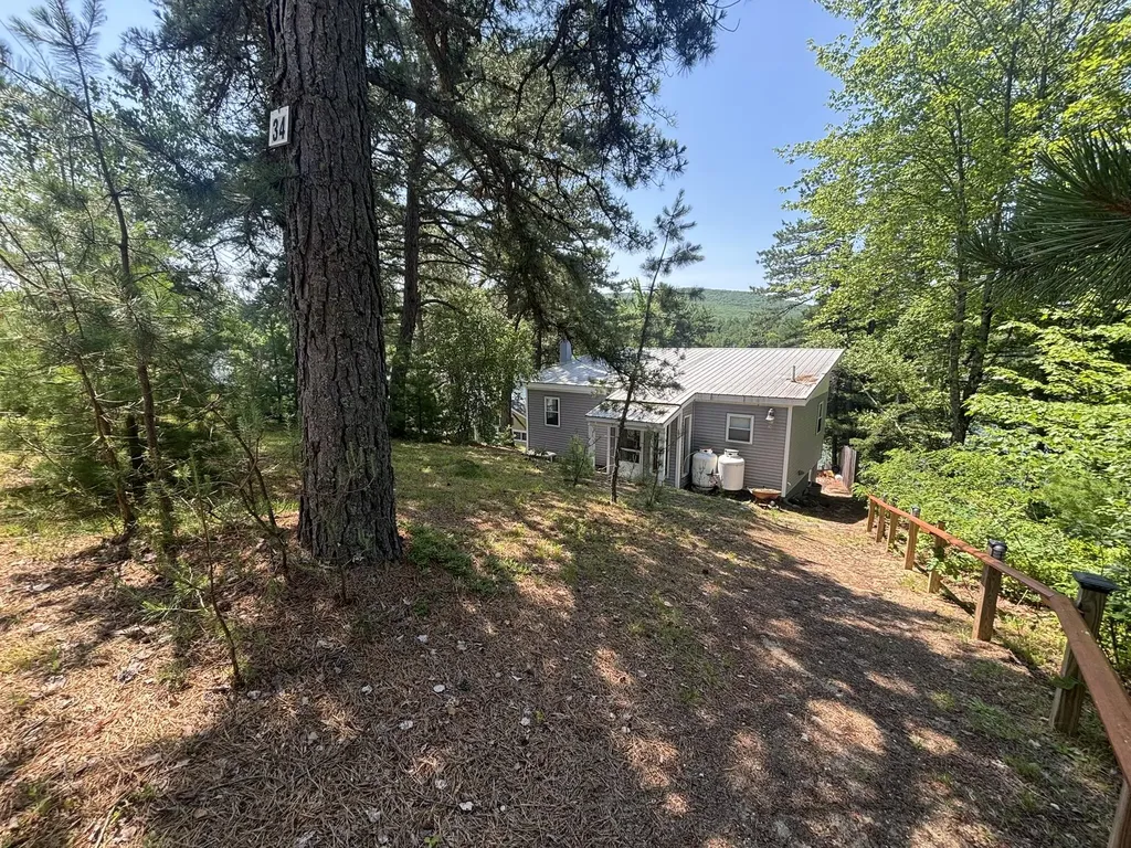 34 Swan Circle Shapleigh ME 04076