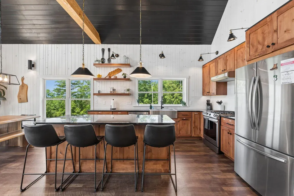 50 Hickory Drive Woodstock ME 04219