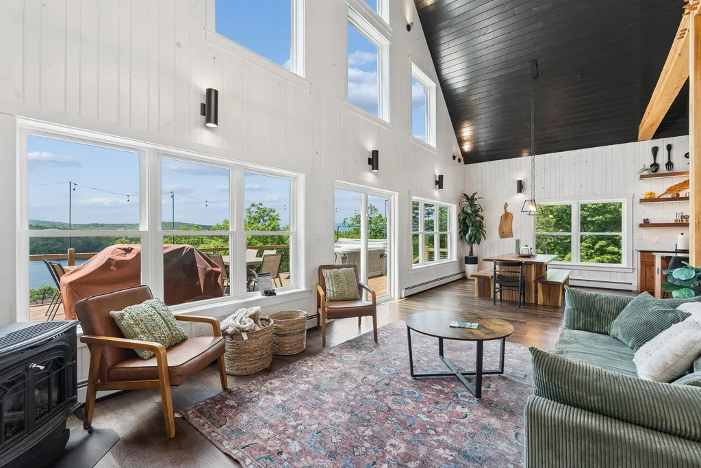 50 Hickory Drive Woodstock ME 04219