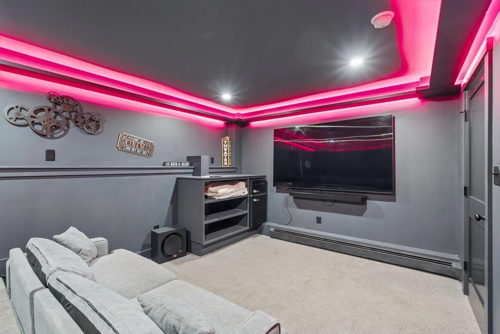 50 Hickory Drive Woodstock ME 04219