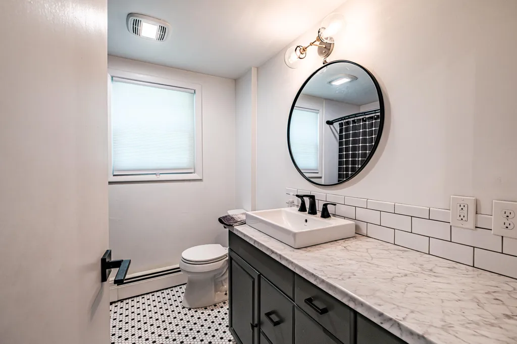 262 Holmes Road Scarborough ME 04074