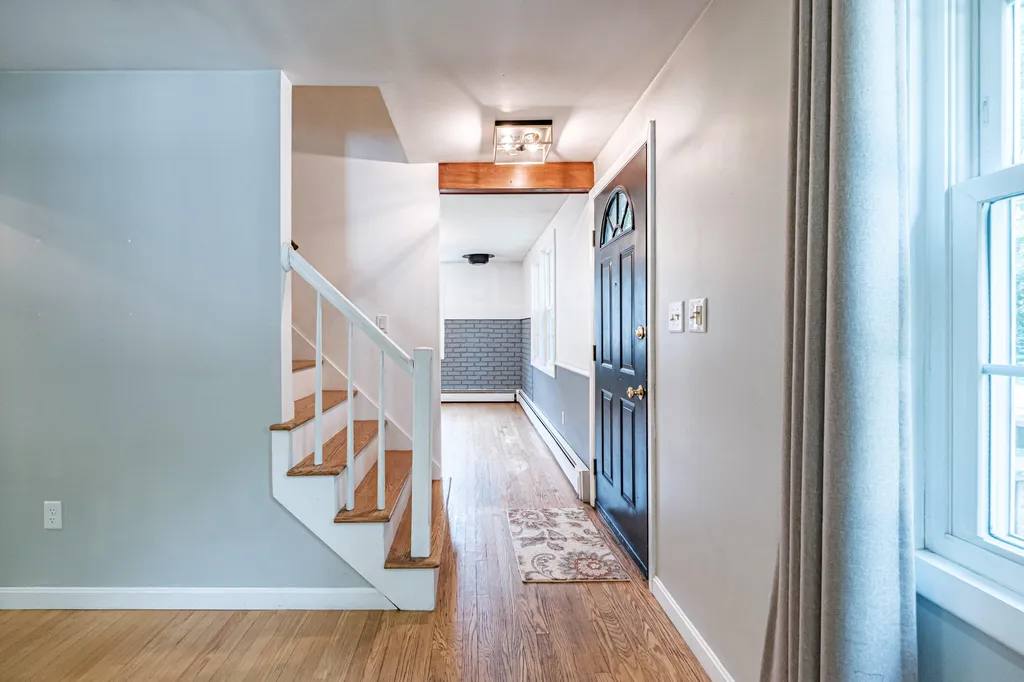 262 Holmes Road Scarborough ME 04074