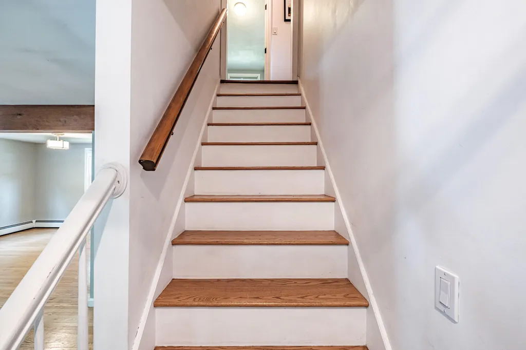 262 Holmes Road Scarborough ME 04074