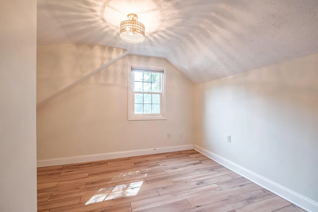 262 Holmes Road Scarborough ME 04074