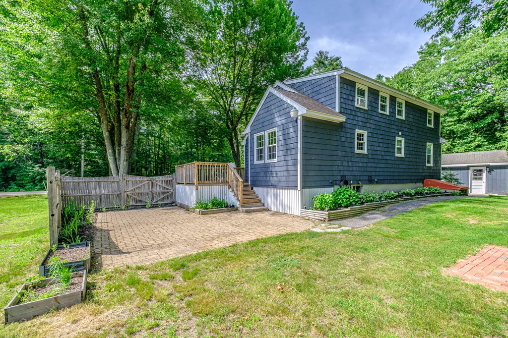 262 Holmes Road Scarborough ME 04074