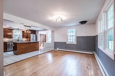 262 Holmes Road Scarborough ME 04074