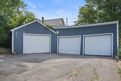 8 Piersons Lane Biddeford ME 04005
