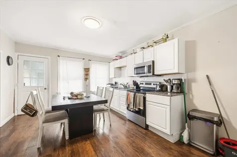 8 Piersons Lane Biddeford ME 04005