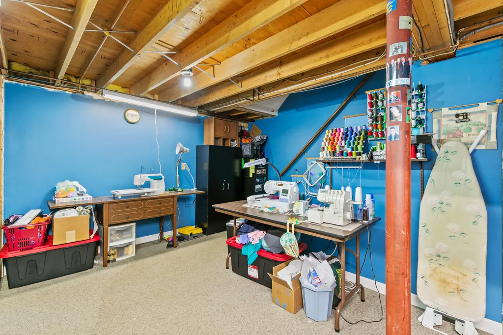 87 1/2 Harpswell Road Brunswick ME 04011