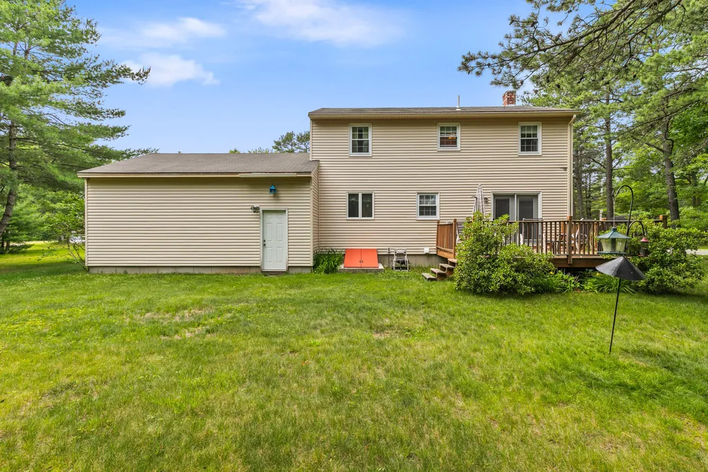 87 1/2 Harpswell Road Brunswick ME 04011