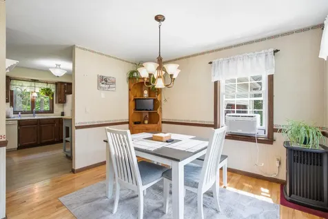 87 1/2 Harpswell Road Brunswick ME 04011