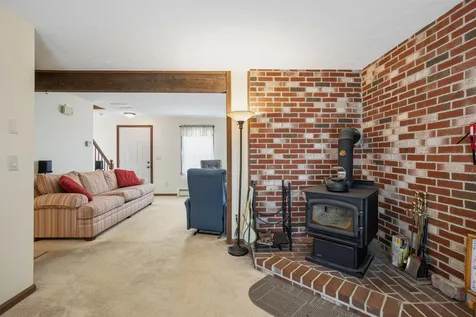 87 1/2 Harpswell Road Brunswick ME 04011