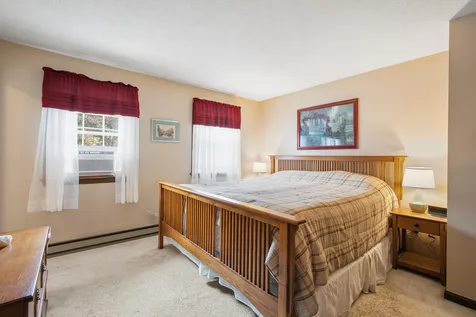 87 1/2 Harpswell Road Brunswick ME 04011