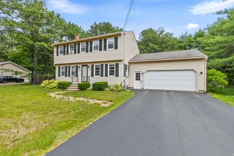 87 1/2 Harpswell Road Brunswick ME 04011