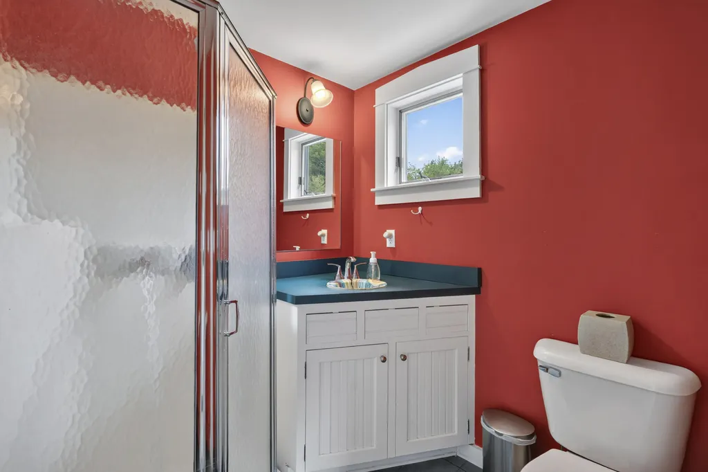 10 Arrowhead Ridge Road Freeport ME 04032