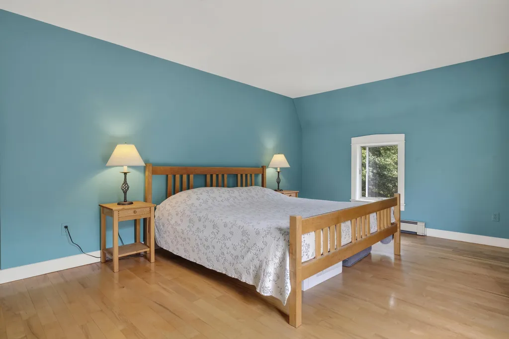 10 Arrowhead Ridge Road Freeport ME 04032