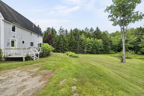 10 Arrowhead Ridge Road Freeport ME 04032