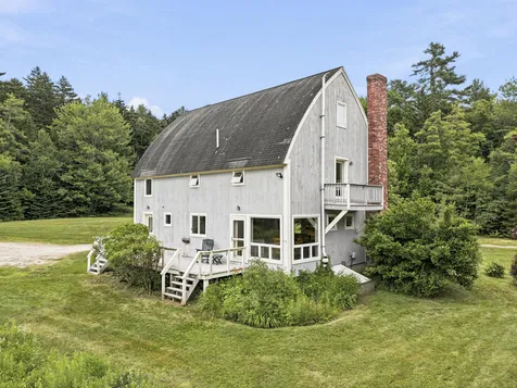 10 Arrowhead Ridge Road Freeport ME 04032