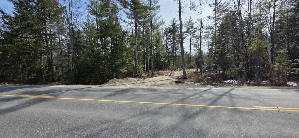 Lot B Maine 106 Leeds ME 04263