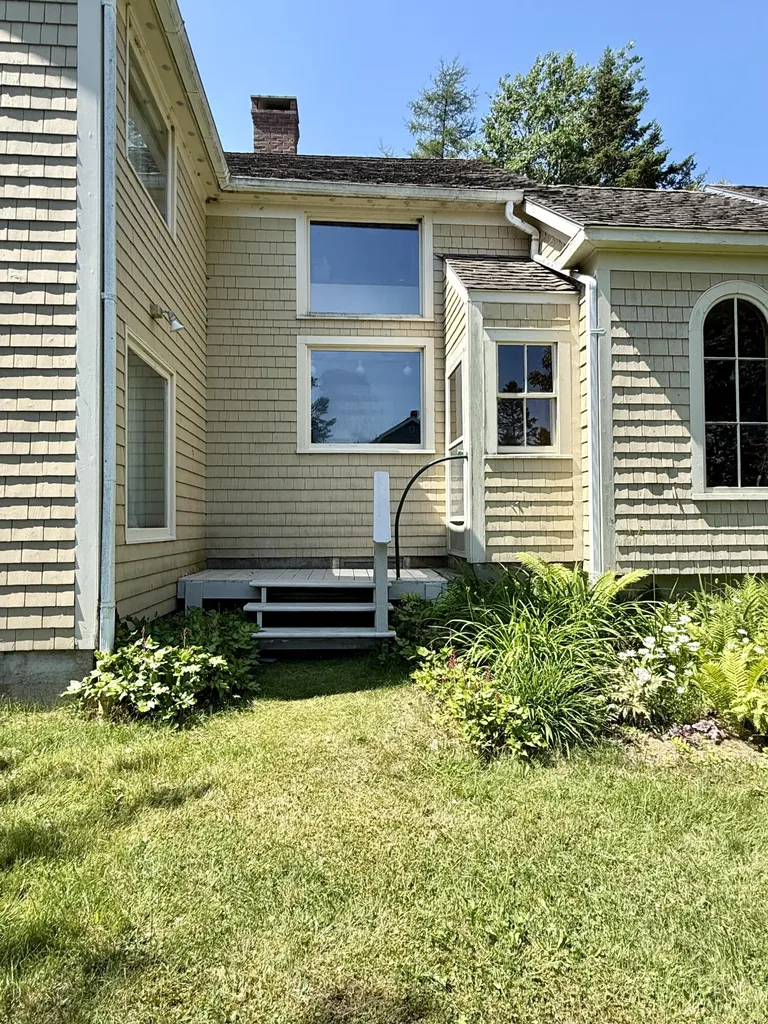 399 Mooseneck Road Addison ME 04606