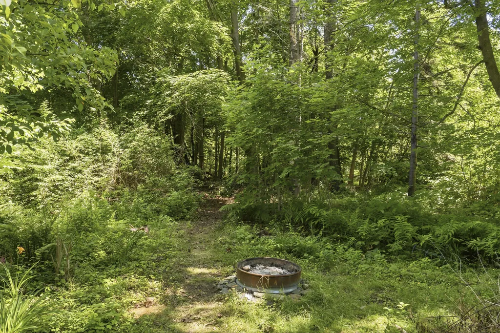 55 Basin Cove Road Harpswell ME 04079