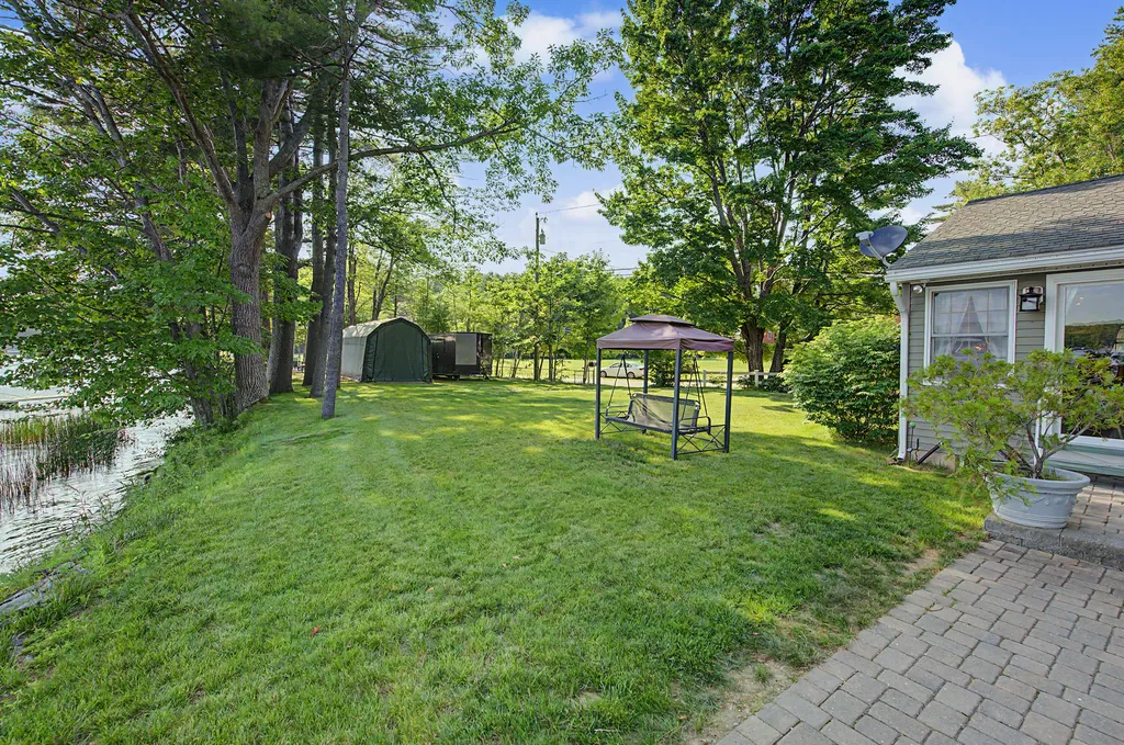 4 Schellinger Road Poland ME 04274