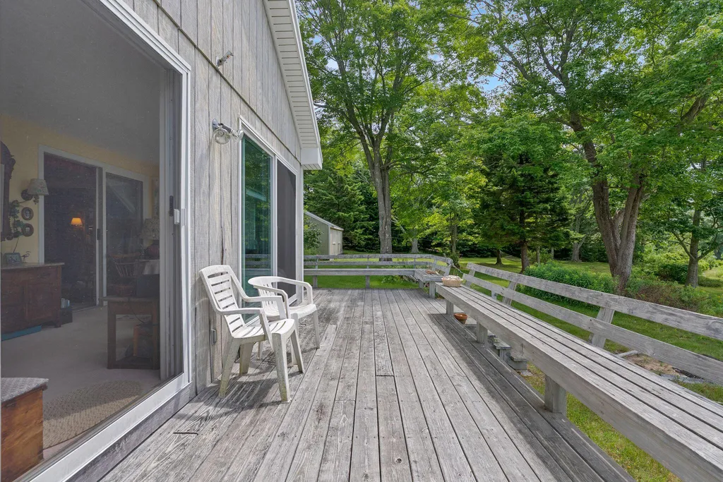31 Charleston Road Chebeague Island ME 04017